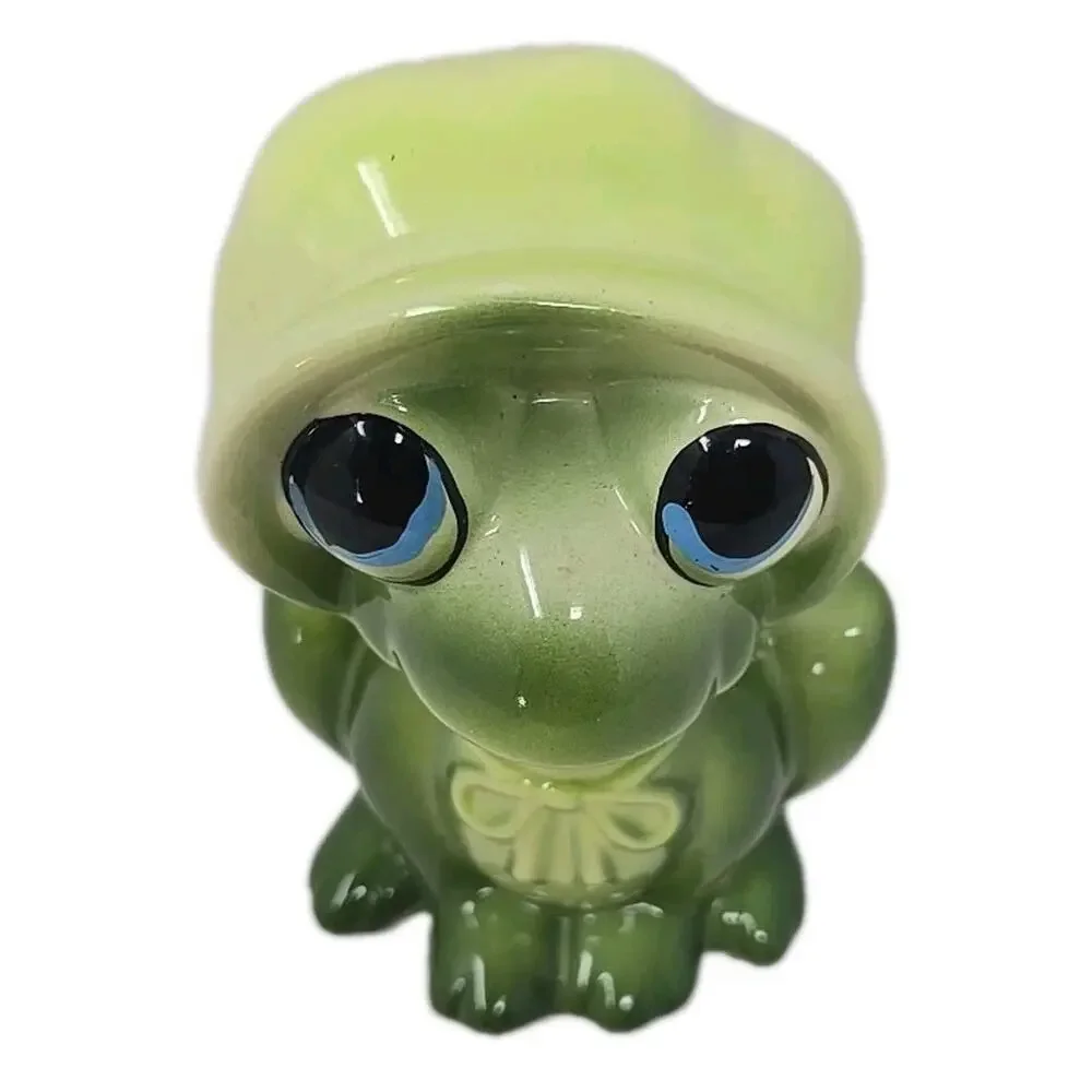 Vtg Frog Planter Big Eyed Anthropomorphic Green Ceramic Nancy Pew Giftwares U308
